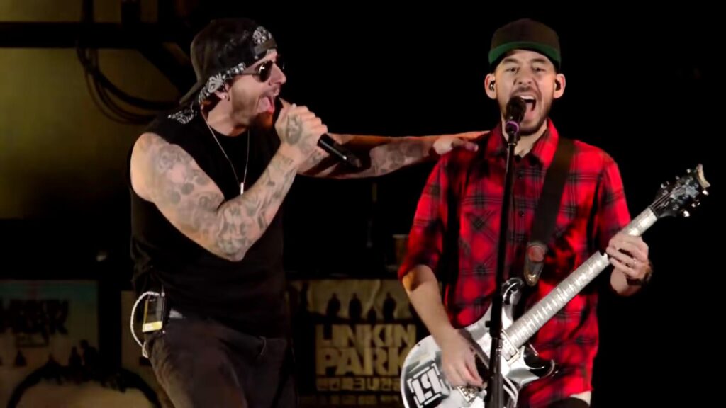 Avenged Sevenfold qui performe avec Linkin Park